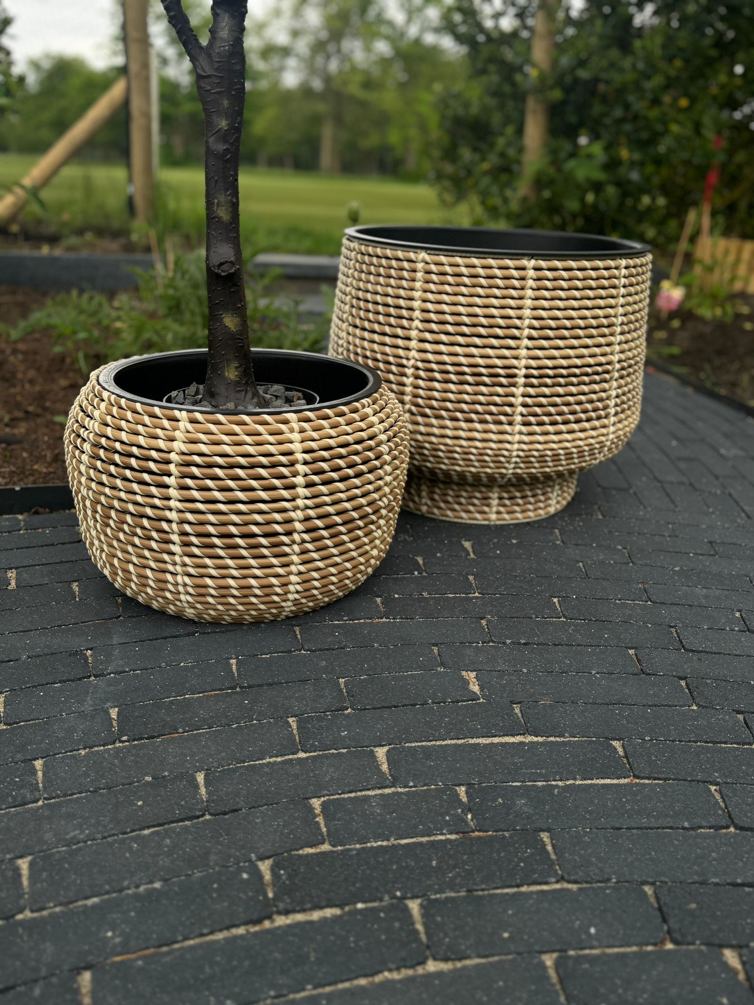 Pot Light Naturally Poly Rattan